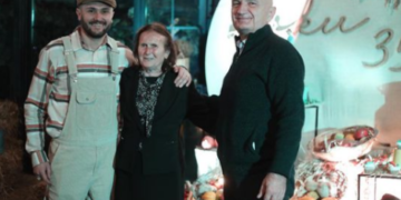 Kush janë “VIP”-at që u gjobitën nga policia?! Nga Meta e Kryemadhi tek Arbana Osmani e Erion Isai i bashkisë Kolonjë