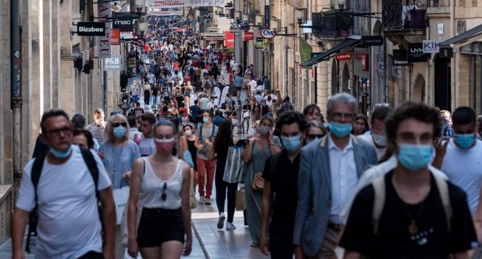 Francë, mbi 60 000 të infektuar me COVID-19 në 24 orët e fundit