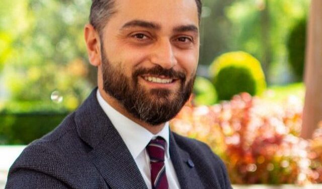 Ndryshim enigmatik në qeverinë Rama: Besart Kadia i K.K-së së PD-së emërohet Zv. ministër i Ekonomisë i PS-së