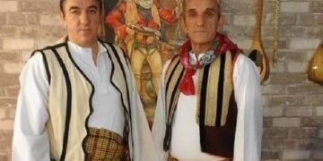 Tragjedi brenda familjes! Dy javë pas vdekjes së të atit, vdes nga Covid-19 këngëtari i njohur shqiptar