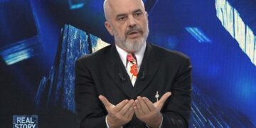 Akuzat ndaj kryedemokratit, befason Rama: Nuk po shfrytëzoj rastin për ta anatemuar Bashën si tradhtar, por ai na detyrohet …