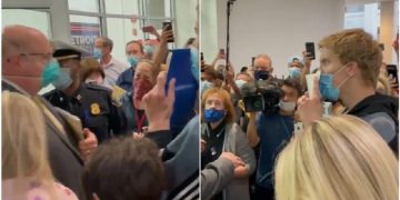 VIDEO/ ‘Tensionohet’ situata në SHBA, mbështetësit e Trump-it dynden në qendrat e votimit…