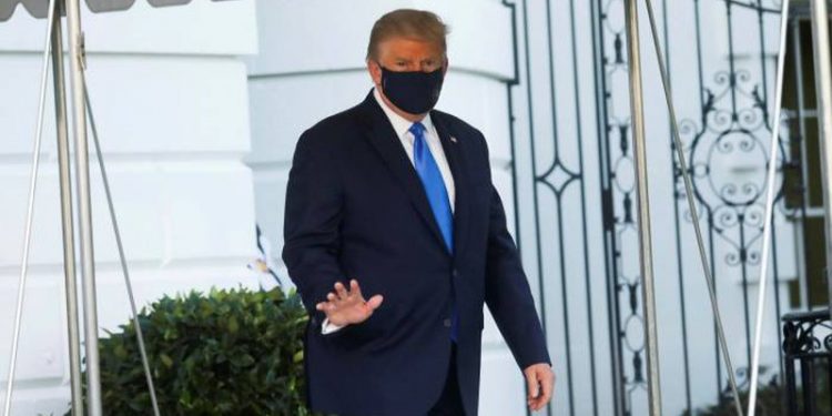 “Bomba” e Donald Trump, zbulon se çfarë fshihet pas vdekjeve të shumta me Covid-19: Mjekët po raportojnë raste të dyshimta për të përfituar para. Ja skema që po përdorin