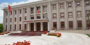 Presidenca  zyrë punësimi e LSI: Të larguarit nga administrata dhe instuticionet shtetëror kanë gjetur strehë tek “stalla” Ilir Meta