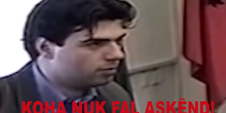 “Ke futur fshehurazi si turist ekspertin e OKB”, Balla i publikon videon ‘bombë’ Lulzim Bashës: Ti duhet të shërbesh si dëshmitar i…