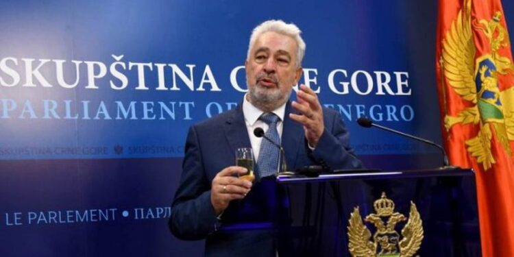 Kryeministri malazez i habit të gjithë: Ja si e kalova në këmbë koronavirusin, nuk do të infektoheni nëse…