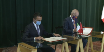 “Nuk jam i zoti që të flas shqip si kryeministri”, ministri italian Luigi Di Maio dhe Rama shkëmbejnë batuta: Një shqipe perfekte me dialekt napolitan!