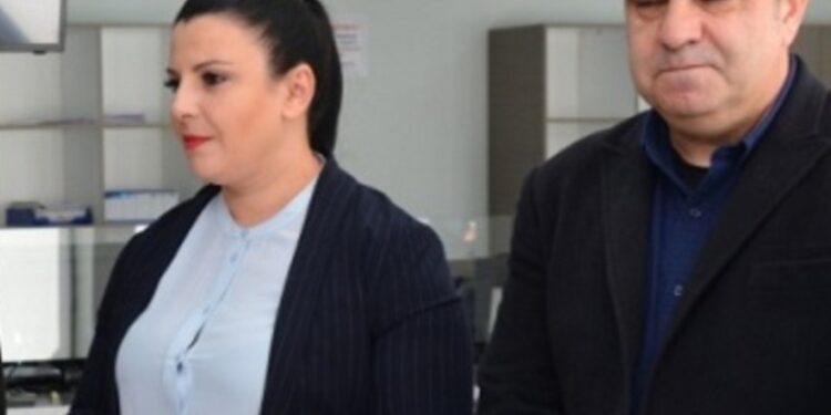 Blendi Gonxhe shpërdoron 40 milion lekë të qytetarëve shqiptarë për të fryrë xhepat e klientëve të tij