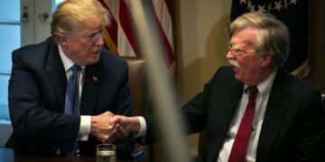 I bëri thirrje republikanëve të pranonin humbjen, Trump i përgjigjet Bolton: Një nga njerëzit më budallenj me të cilët kam punuar