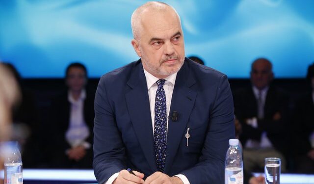 Rama flet për pacientët që kurohen në Turqi dhe tregon merakun e madh: Unë do u besoja mjekëve shqiptarë