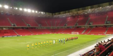 1 vit nga inagurimi i një stadiumi miliona eurosh, që ka përfunduar në gjëndje të turpshme