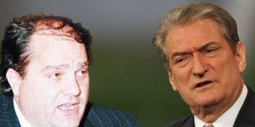 Berisha shpreson të shpëtojë nga dosja “Hajdari” përmes një gjyqtari, që shumë shpejt do përballet vetë me drejtësinë! Juristi Romeo Kara del me paralajmërimin e fortë: Drejtësia vonon, por nuk harron!