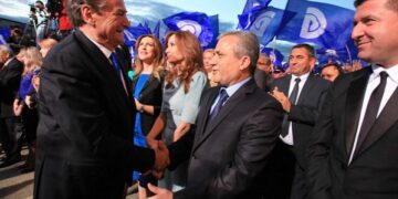 Berisha: Kastriot Islami pjesë e vjedhjes së ndihmave, Baton Haxhiu përfaqësues i shquar i Kosovës