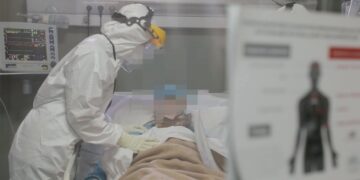 Studimi: Këta janë personat më të rrezikuar nga COVID-19