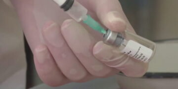 Lajmi për gjetjen e vaksinës Covid-19 është i mirë, por ka diçka që nuk shkon