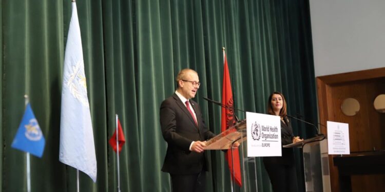 OBSH “zbarkon” në Shqipëri, ç’mitizon testimin: S’është zgjidhje magjike!