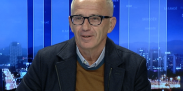 “Lehsi” Mark Marku në aksion si mashtrues për ndërtimet pas termetit: Shteti nuk ekziston! Qytetari është një qenie pasive, shtetin e ka si një fatkeqësi natyrore