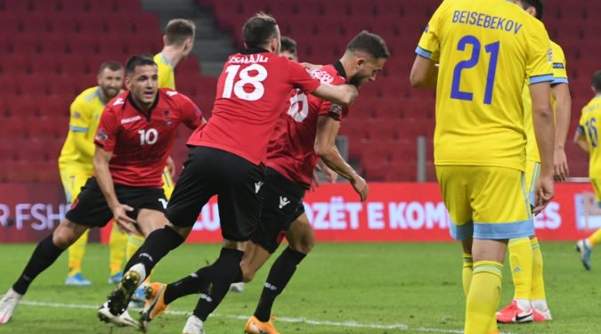 VIDEO/ Dominim kuqezi, Shqipëria fiton ndaj Kazakistanit