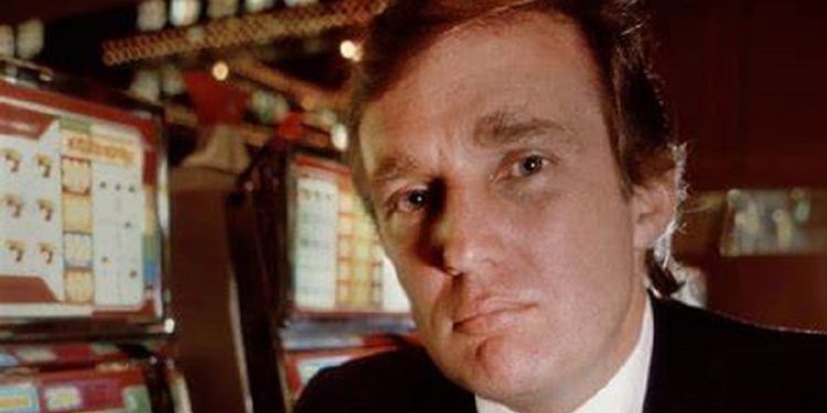 Gazetari tregon “sekretet” e familjes Trump: Trashëgimtar i një familje kriminale, nga bordellot tek raportet me mafian