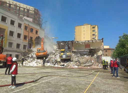 “I është ndryshuar pronësia ‘Sami Frashërit’”-Rama i përgjigjet Kryemadhit: Monika thotë ‘ta hajë kush ta hajë’