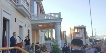 Çështja e vaksinës, ambasada ruse i përgjigjet Ramës: Na vjen keq që vullneti ynë i mirë u mor si provokim