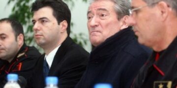 V.rasja e Rashës dhe analogjia me 21 Janarin, Basha: Policëve po ju plas shpirti të bëhem unë kryeministër për ndryshimin