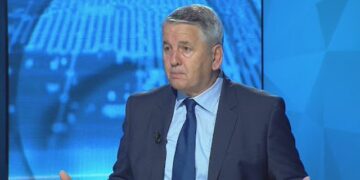 Plas tek PD-ja! Halim Kosova i nxjerr të palarat komisionit të Lulzim Bashës: Më thanë ik ngaqë nuk shava PS-në… i bija derës dhe s’ma hapnin