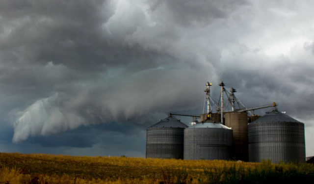 Kina del jashtë çdo parashikimi, injekton kimikate në re, bëhet publik zbulimi më i fundit
