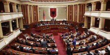 Qeveria merr vendimin, ja sa do të rritet paga minimale nga 1 janari 2021