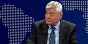 Dashamir Shehi: Protagonizmi i Metës s’mund të eklipsojë Bashën, opozita nuk ka nevojë për dy liderë, koha për qarkullim elite