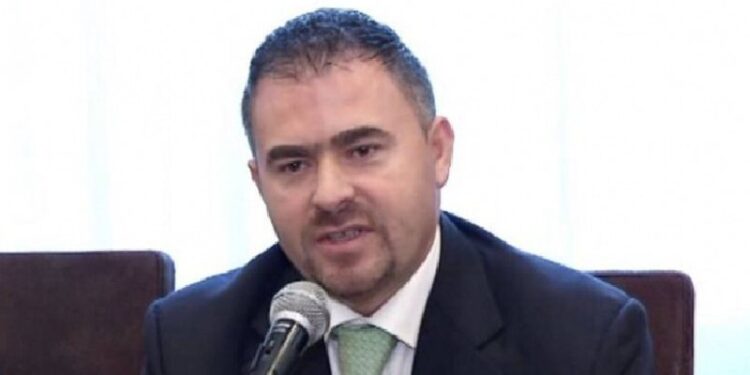 “Covid-19 s’më kurseu nipin, vëllanë, xhaxhain dhe motrën… Lutesha, Zot me kaq, mba dorën!”/ Biznesmeni Ylli Ndroqi mesazh të ndjerë: Një zile e kobshme telefoni më njoftoi për shuarjen tënde, vëlla