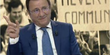 “Berisha s’ka pse vesh kostumin politik, boll më”! Shpërthen Genc Ruli dhe nuk lë gjë pa thënë: Dorën unë në zjarr nuk e vë, por…