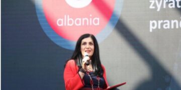 Qeveria merr një tjetër vendim të rëndësishëm: Receta elektronike për rimbursimin e ilaçeve ndaj Covid-19 merret tashmë në e-Albania! Ja si do veproni