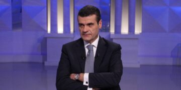 Zgjedhjet e 25 prillit, Patozi paralajmëron daljen me lista të përbashkëta me Topallin: Beteja jonë me opozitën e kompromentuar dhe Rilindjen