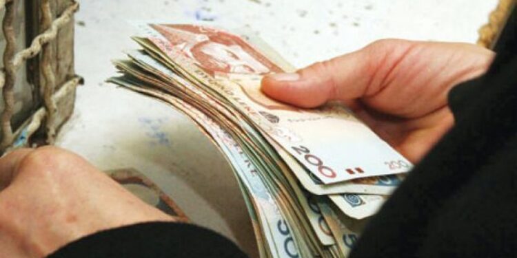 Lajm i MIRË! Pas pensionistëve dhe transportit, qeveria miraton bonus për Vit të Ri edhe për një shtresë tjetër