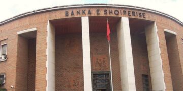 Mashtrimet nga “Iute Credit” dhe “Fondi Besa”, BSH jep alarmin për institucionet jobanka, probleme të shumta me dhënien e kredive