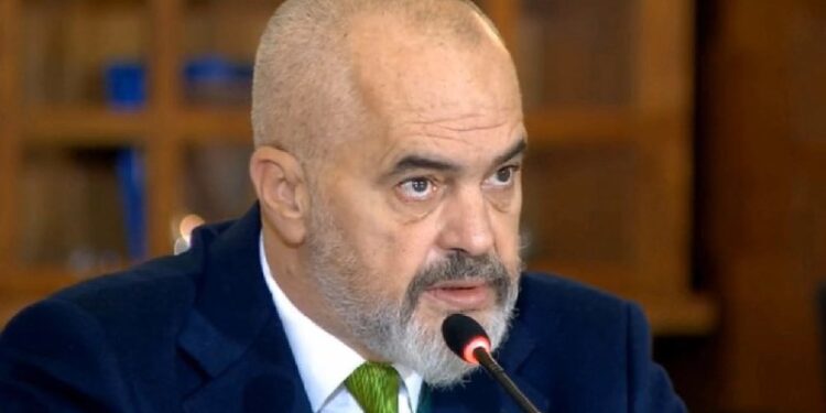 A do të ulet çmimi i energjisë? Kryeministri Rama e thotë troç dhe ‘thumbon’ ashpër Lulzim Bashën: Ai është kap ça të kapësh dhe premton nënë e babë!