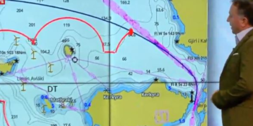 Greqia miraton dekretin për t’u zgjeruar 12 milje në detin Jon, reagon gazetari shqiptar: Janë në të drejtën e tyre ndërkombëtare! Miratimit nga gjykata i dekreti mesazh i qeverisë greke për Turqinë