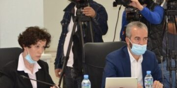 KQZ, si tryezë opinionistësh