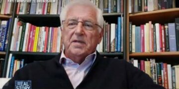 Ish-ministri i Brendshëm, Neritan Ceka: Fatos Nano i pari kryeministër që u afrua me botën e k.rimit! I hapi rrugë në mes të Tiranës, përfshi dhe vrasjen e Azem Hajdarit