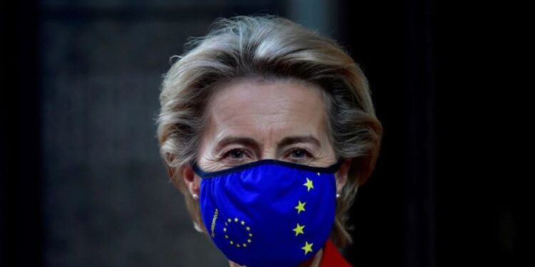 Sot nis vaksinimi anti-COVID në Evropë, Von der Leyen: Është shpërndarë në të gjitha vendet e unionit