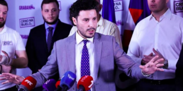 Paralajmërimi i zv.kryeministrit Dritan Abazoviç: Shpejt nisin arrestimet e zyrtarëve të lartë në Malin e Zi