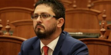 Pasi iu rëndua shëndeti u dërgua për kurim në Turqi, Taulant Balla jep lajmin për gjendjen e deputetit Andi Përmeti
