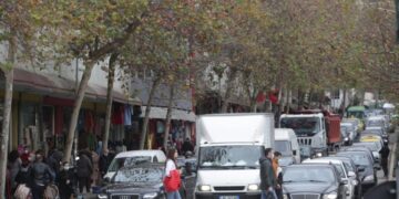 Të dhënat për vitin 2019/ Mbi 628 mijë makina në Shqipëri, kryeson “Benzi”