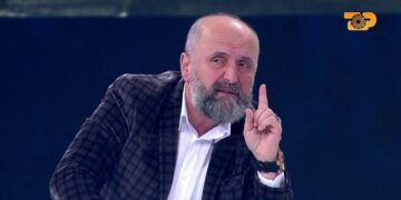 Po bëni krim publik, duke na nxjerrë këtë tipin në TV