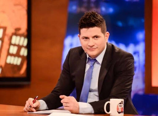 Ermal Mamaqi nuk mban ndaj kritikëve: Qekeni të çuditshëm, mua më kanë trajnuar mjeshtra si Vasil Naçi. Trajnimet që t’ju kushtojnë 39.000 euro në vit