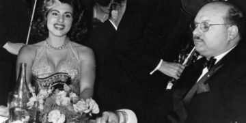 Shqiptari i pangopshëm i Egjiptit: Portret i një trashaluqi i etur për ushqim dhe… “hyxhym”