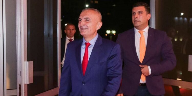 Bilushi i Metës merr masa për dyqanin e Karminës në Bllok