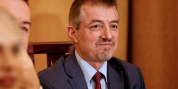 Unioni i Gazetarëve mesazh ngushëllimi për pronarin e “Fax News”: Qofsh i paharruar miku ynë!