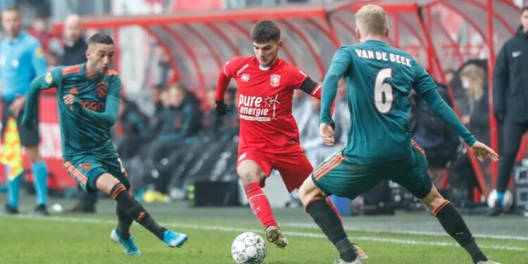 Lindon Selahi: Pse zgjodha Shqipërinë, ky ekip mund të bëjë surpriza